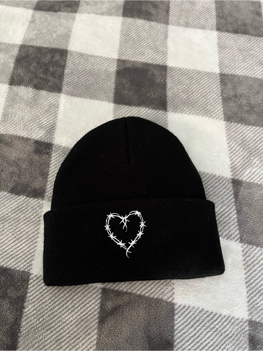 Black Beanie with Barbed Wire Heart Embroidery - Men Accessories Hat